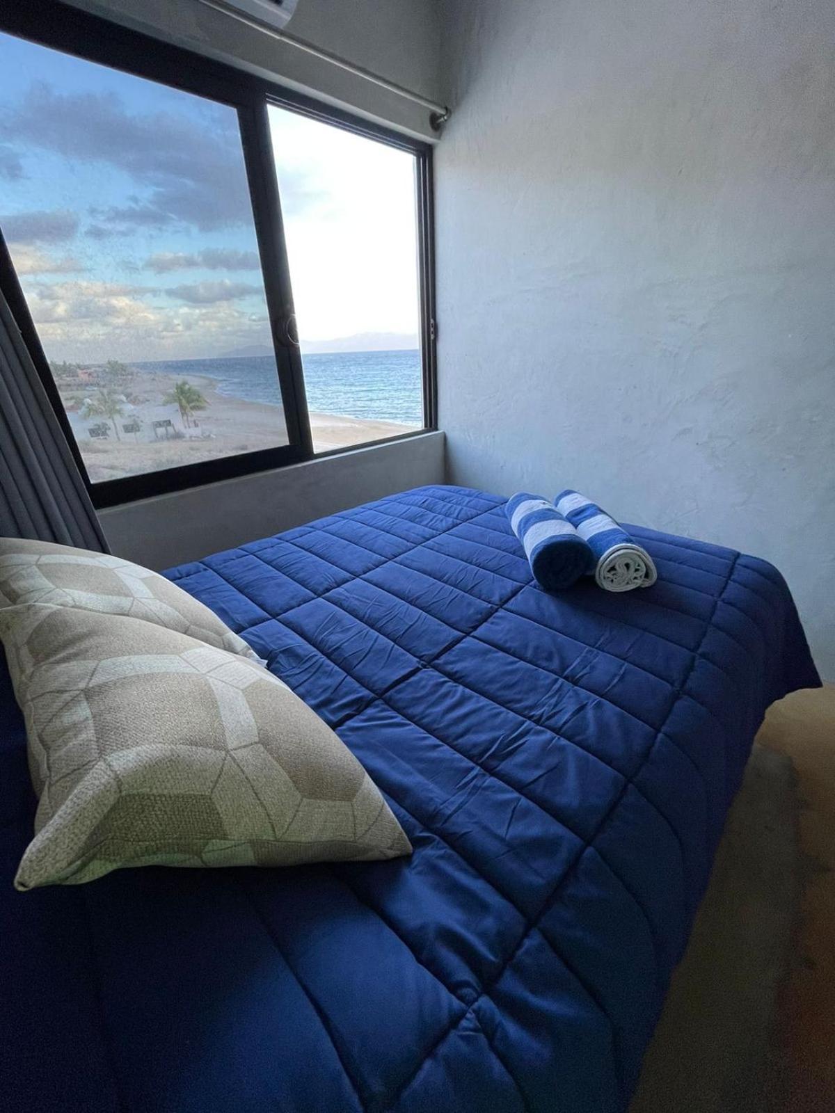 Beach Front Lofts, La Ventana Exterior photo